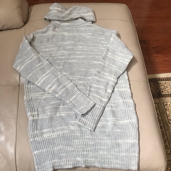 Banana Republic Long Gray Blue Merino Wool Blend, Size Medium - Picture 6 of 8